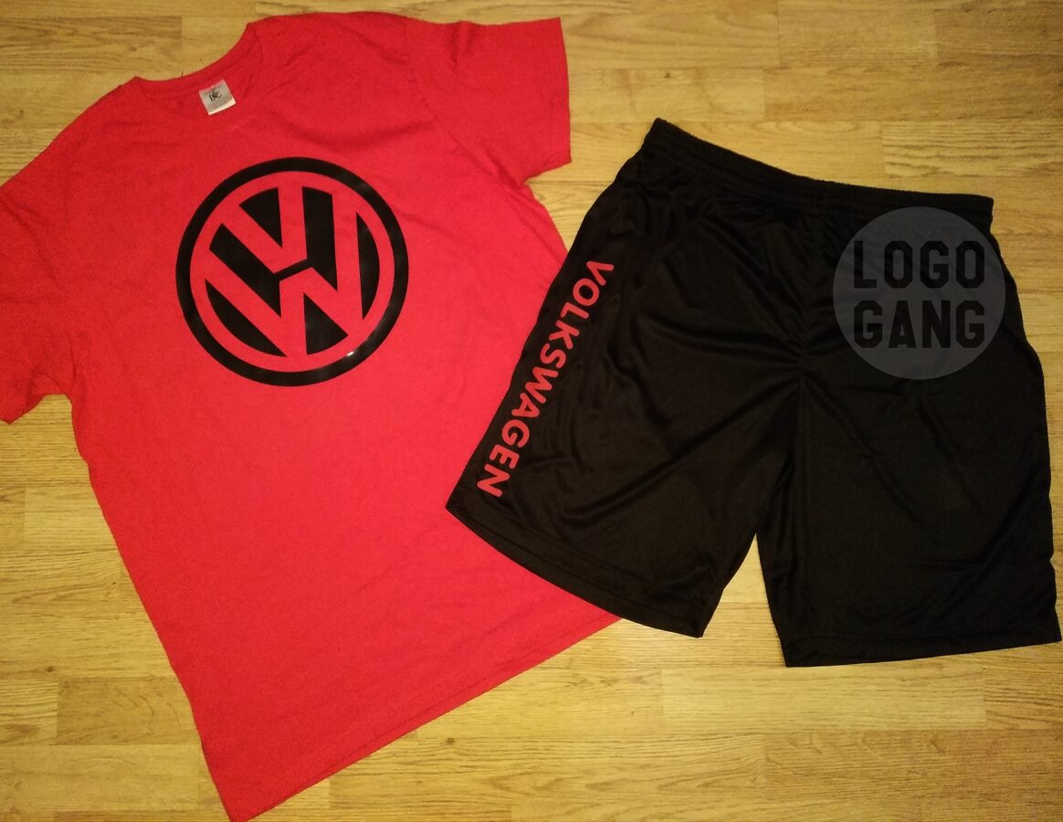 Marškinėlių ir šortų komplektas su auto logo vyrams ir moterims